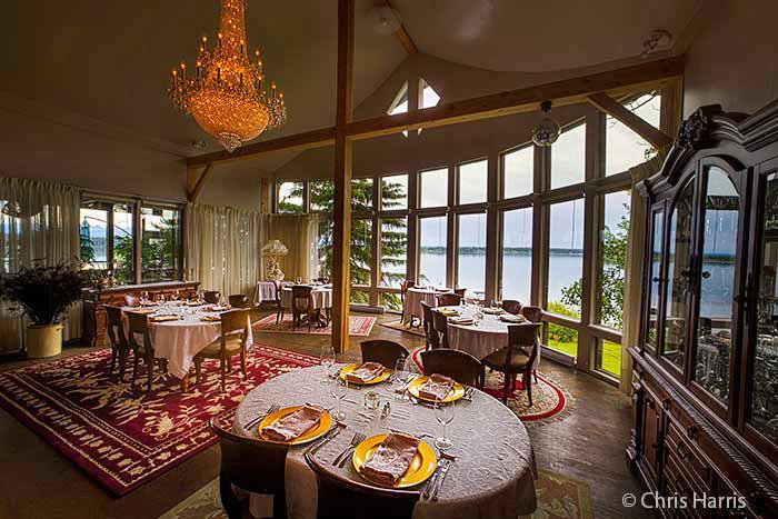 Eagle'S Nest Resort Anahim Lake Esterno foto
